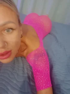 Skinny_Nally Whispers of Desire Gambar 3