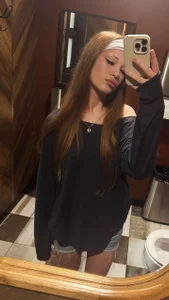 Public de KarieBowery  3 photos