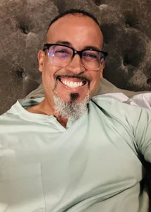 Jakk_Danielle_Lounge Me Pic 2