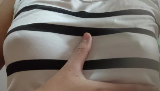 WetVirginPussy Boobs teasers inside my sando🤭 Pic