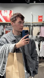 Public de Leonnextdoor Foto 5