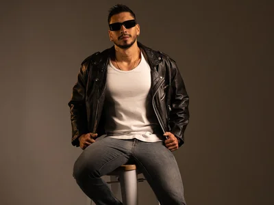 Seth_Vega_ Public Foto