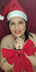 kiara_scottt I wish you a beautiful Merry Christmas Pic 6