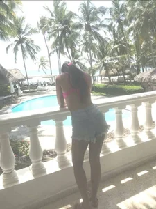 hanna_mooreee Public Immagine  4