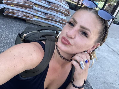 Misthang69 Public Pic 4