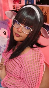 Public od MissCurvyTop  2 snímek