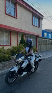 Zdjęcia PamelaRed_ I am in love with my motorcycle😍😍😍: 