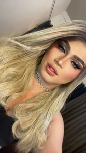 UrDream_GoddesXoXo I WANT YOU TO OBEY ALL MY COMMANDS ! ALL MY DESIRES ! I Foto