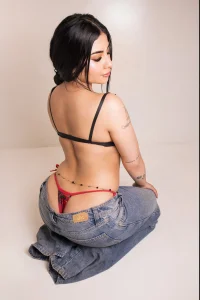 Natalie_Blue_ Public Bilde 3