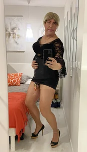 Erika_trav07 En cage Pic 5