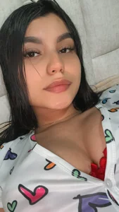 UnbowedSweetie Public Pic 2