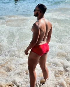 Seu desejo de Robysil  4 Imagens