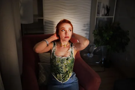 ZlataSaar Summer vibes and a red-haired vixen Pic 5