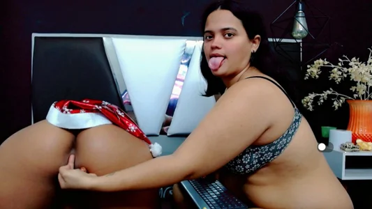 brunnette_hot: merry christmas ( 2 фото)