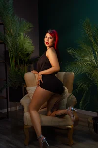 EmmaSwift_ Hot as always Εικόνα 3