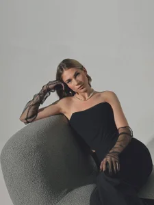 TabathaMieleのPublicの 3枚の写真