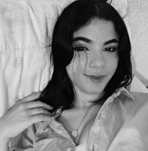 better_togetherx Luciana টি ছবি