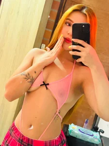 LexatのPublicの 4枚の写真