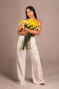 MollySanders___ waiting to be uncovered Bilde 5