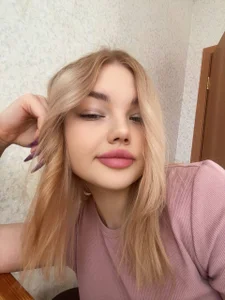 LorriHeppeard currently obsessed 2 Kuva 3