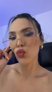 SaraRoldan Public Poză 3