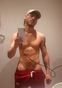 MAIKELCANTILLO25's XXX Nude Photo 3