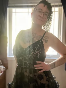 sareberr420 Submissive Marijuana Mommy Pic 5