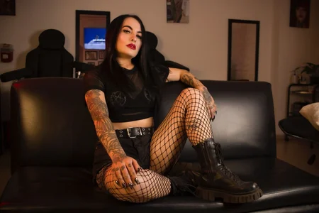 Public od Zami_Escobar_of  2 snímek