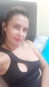 ThaliaGray_Public Bild