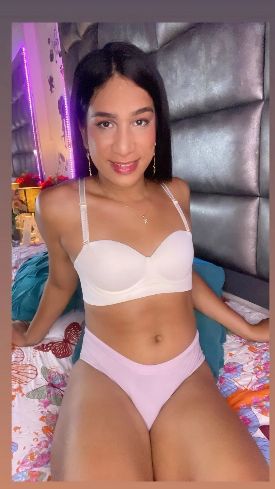 صور Ashly_Miller الرائجة  8462