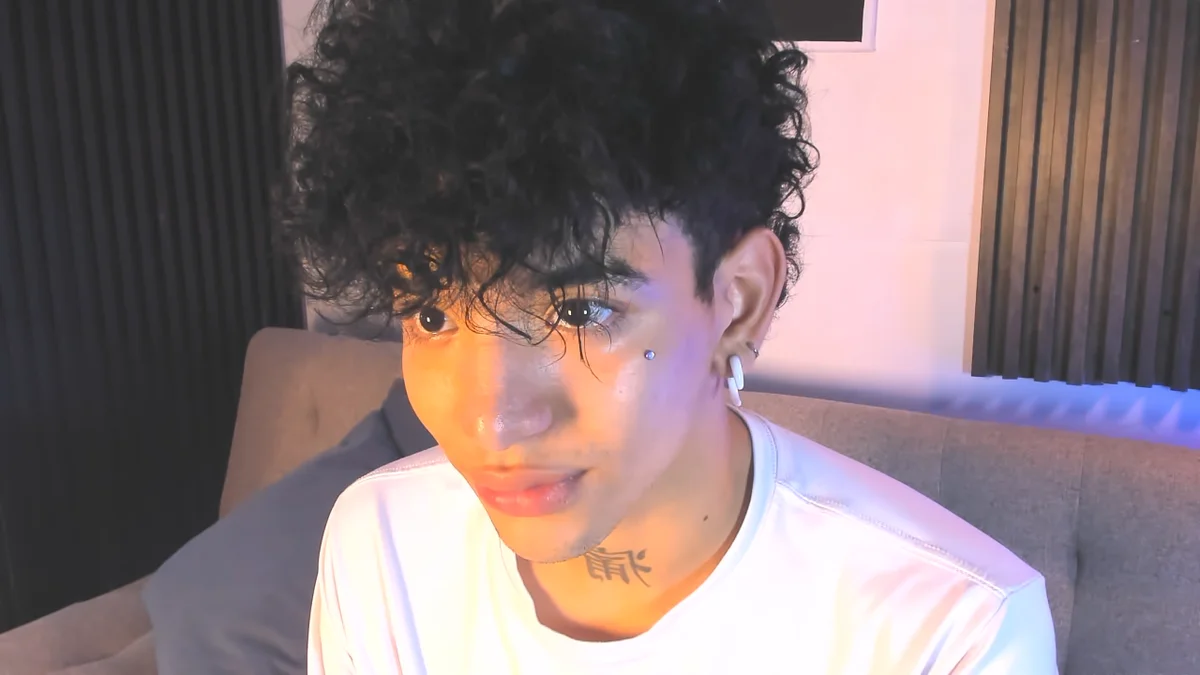 noah_travis Právě oblíbené foto 6651