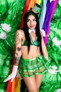 aliice_walker_ Happy St. Patrick's Day! Pic 2