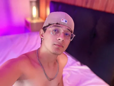 Johnny_Core Public slika 5