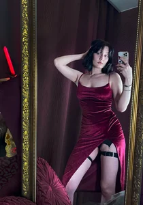 Your Queen de cherry_lilith  4 Imagens
