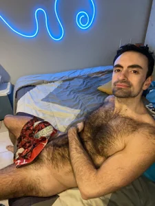 HairyDream's photo