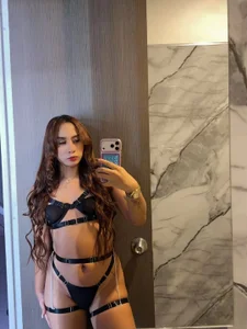 eimy_joness 🔥❤️‍🔥 зображення