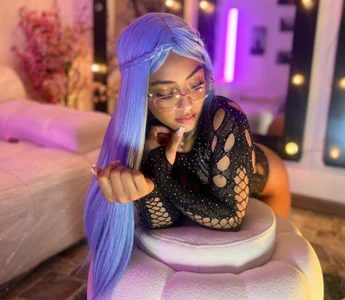 Lovely_celeste Soft looks, delicate poses and a sensuality that is hinted at in each image.❤ slika 6