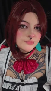 Momo Ayase! 🖤 de Mariana_velezz  2 Imagens