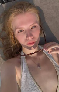 blondolls Public 사진 2