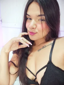 Hot Girl od SaharaCute  7 snímek