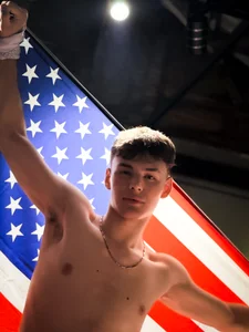 LoganSteel_ Behind the scenes for the 4th of July slika 6