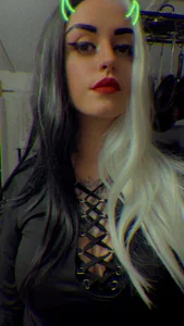 AliceRosemary's XXX Nude Photo 1