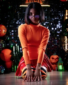Happy halloween Velma 2026 💕 de Emily_bruss  3 Imagens