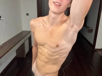 yyyyesssbb's XXX Nude Photo 1