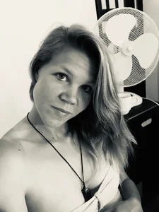 CallMeMariaのMaria is hot stuff!の枚の写真