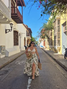 CurvyFireLatina sexy Amelia 🔥 Pic 6
