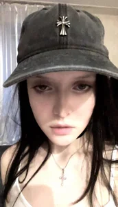 Kessi_Millisis Public Foto 2