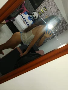 julieth_love_ thin body Pic