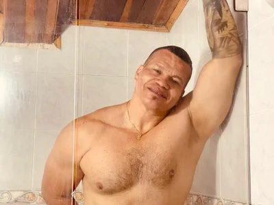 Public de Tyler_Scott  4 Imagens