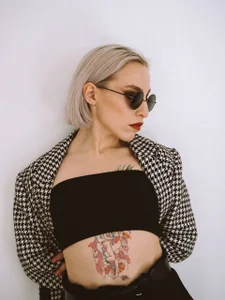 AphexQueenのPublicの 3枚の写真